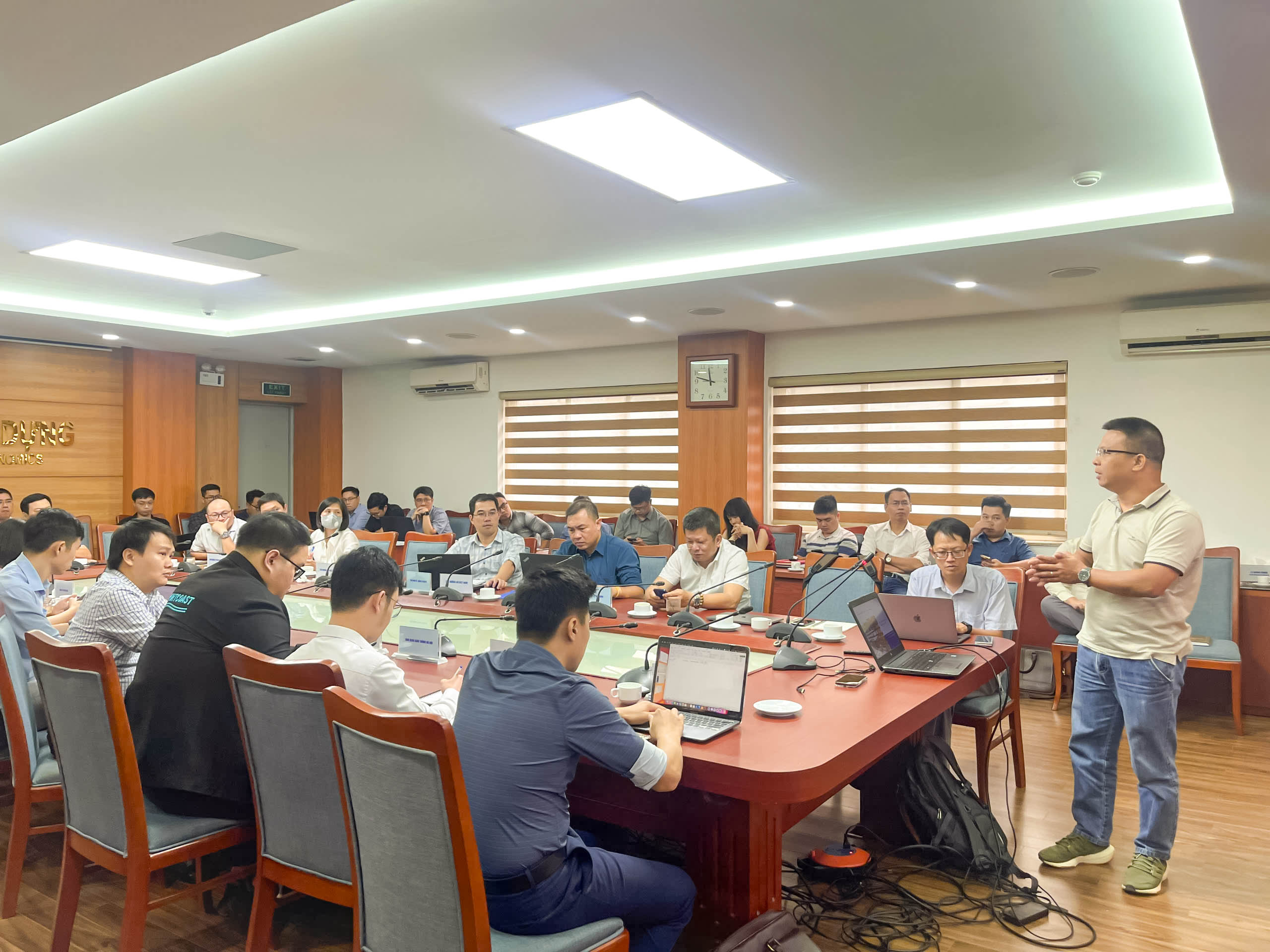 The training session is led by various BIM experts.